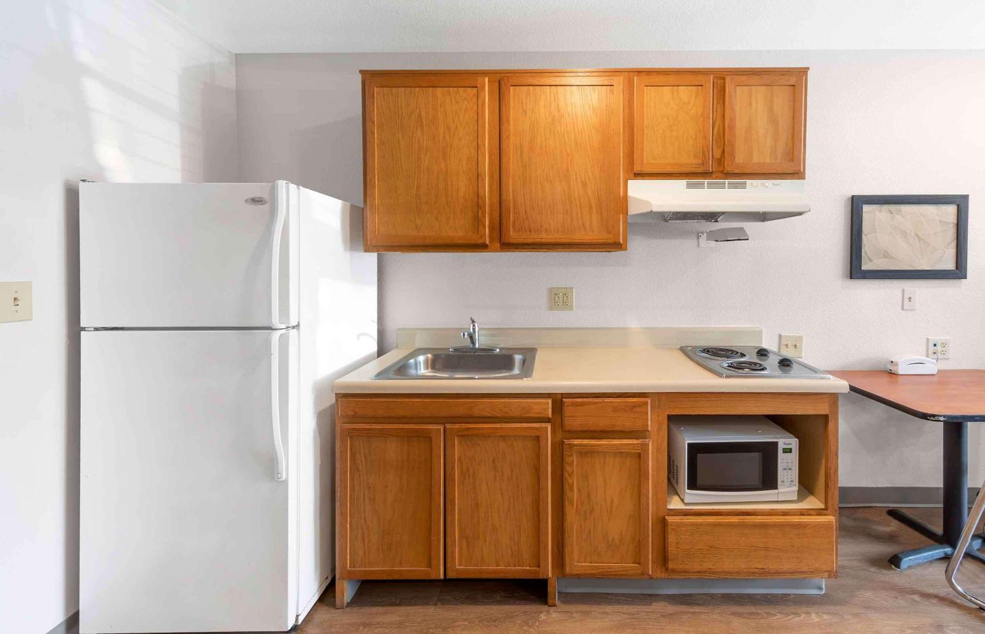 Extended Stay America Select Suites - Orlando - East Eksteriør bilde