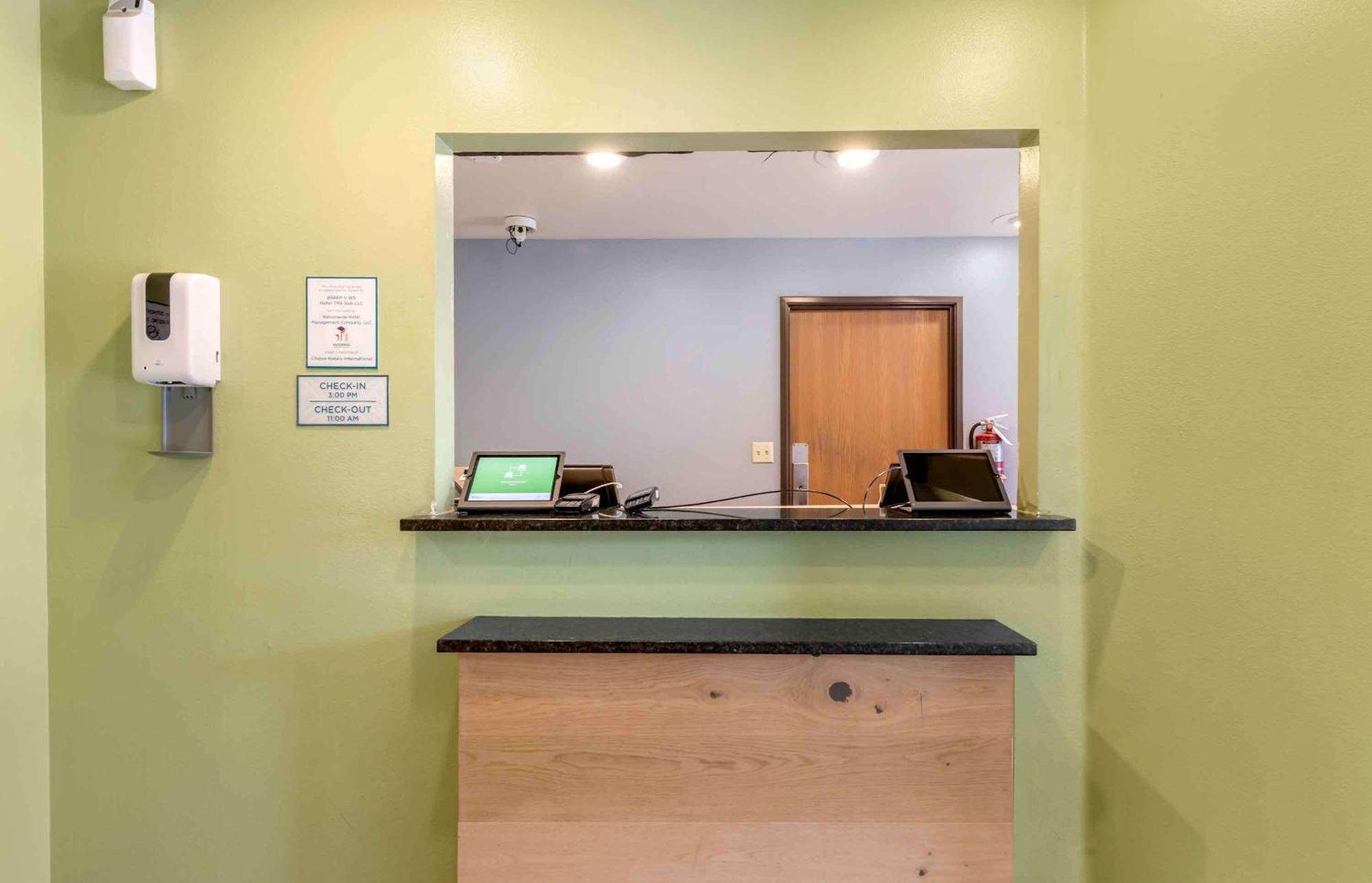 Extended Stay America Select Suites - Orlando - East Eksteriør bilde
