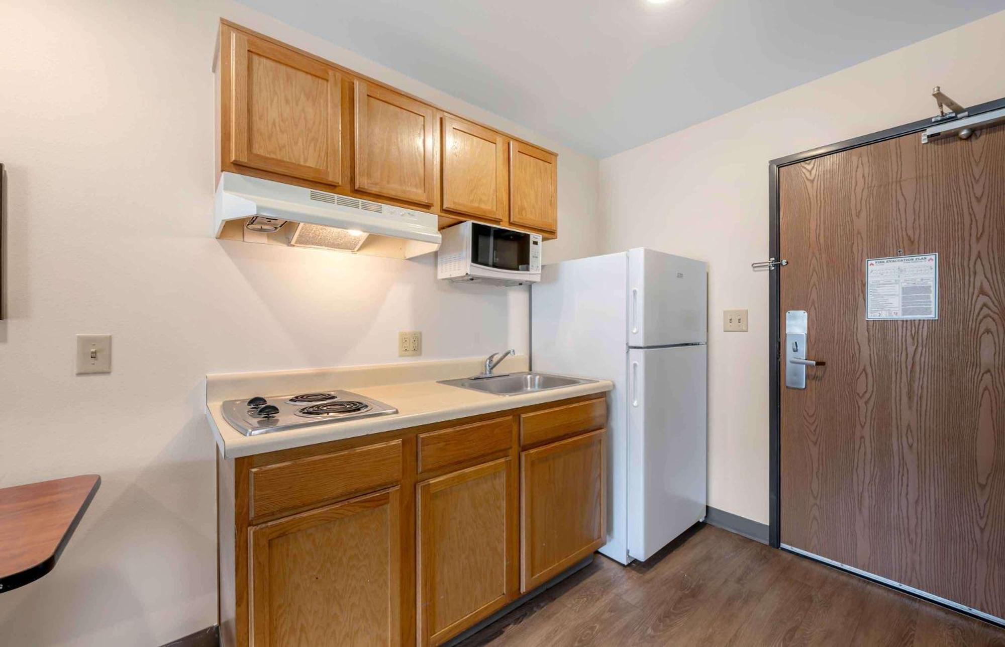 Extended Stay America Select Suites - Orlando - East Eksteriør bilde